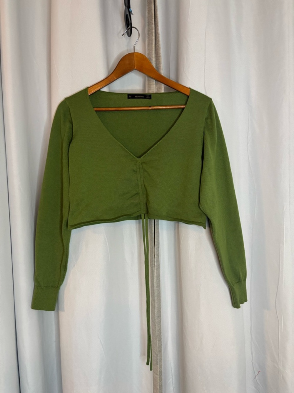 Hesperus long sleeve Crop top Olive Green V-Neck with ruched drawstring front
